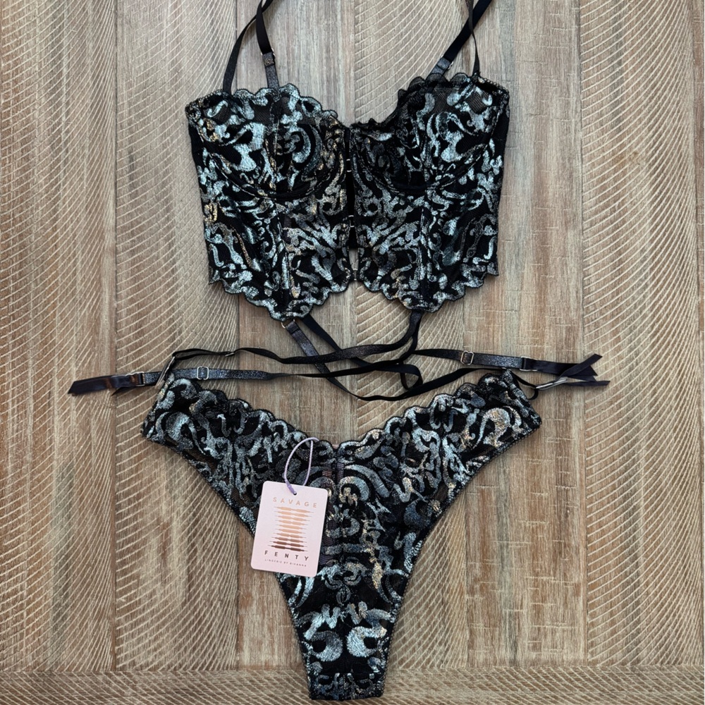 Savage X Fenty Sharp Dresser Bustier and Brazilian Panty Set